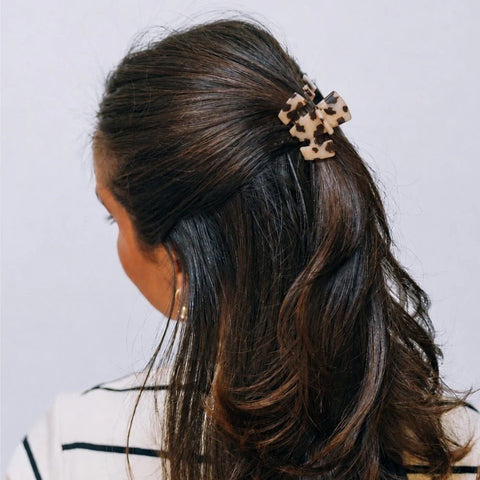 Classic Blonde Tortoise Petite Claw Clip