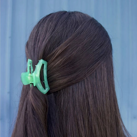 Open Spring Splash Small Hair Clip